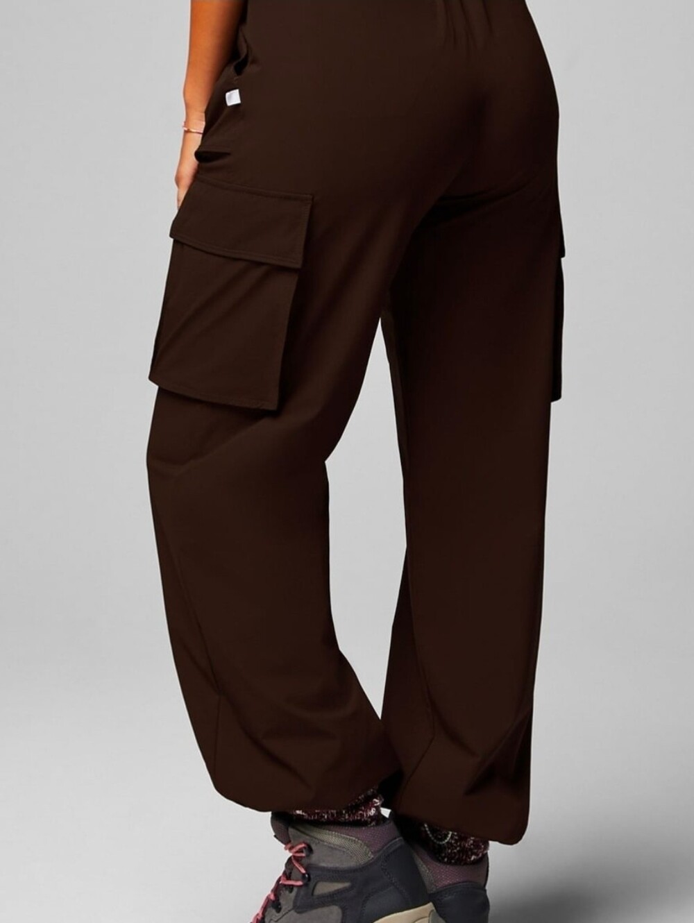 Women's Fabletics Heights Cargo Pant-Size XL - Picture 2 of 7